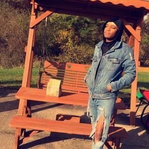 Meet your Posher, Darrian